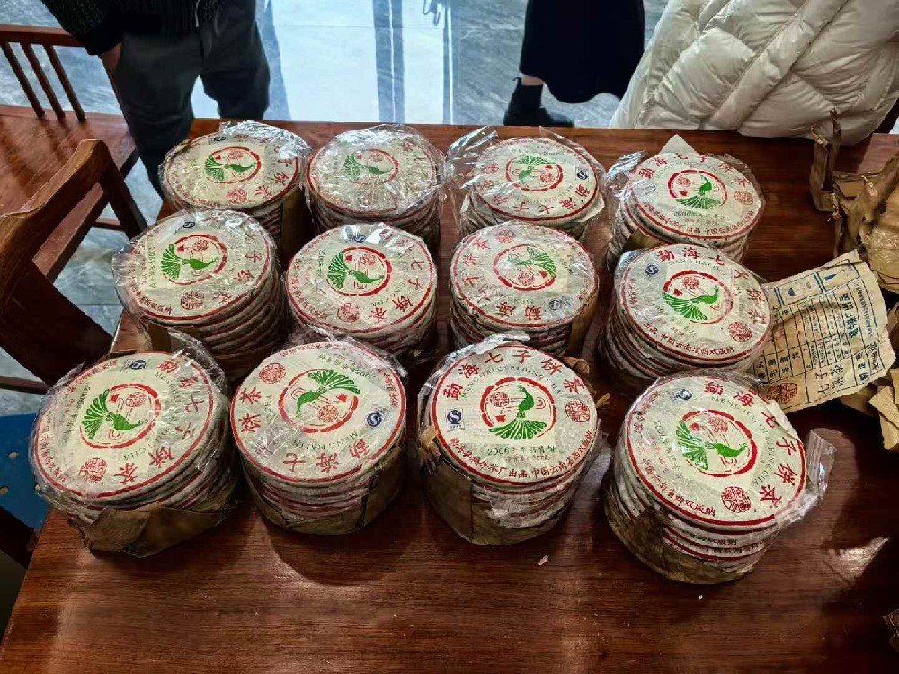襄阳普洱茶回收专业服务，全国高价上门回收，24小时联系电话